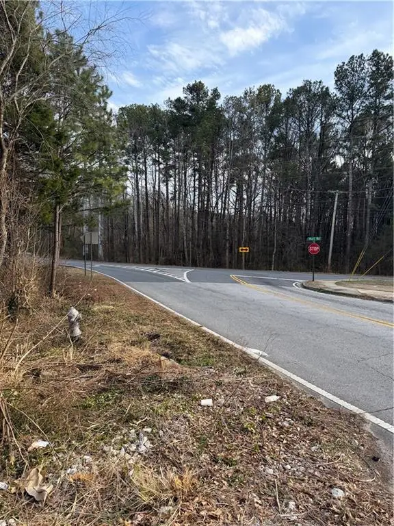 2040 Hurt Road Sw, Marietta, GA 30008
