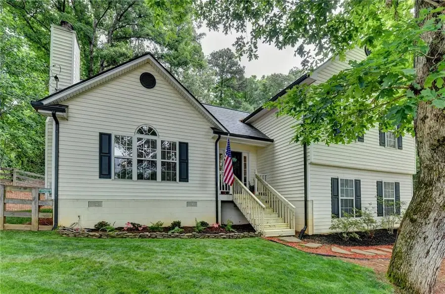 95 N Gwinnett Street, Buford, GA 30518 - #3
