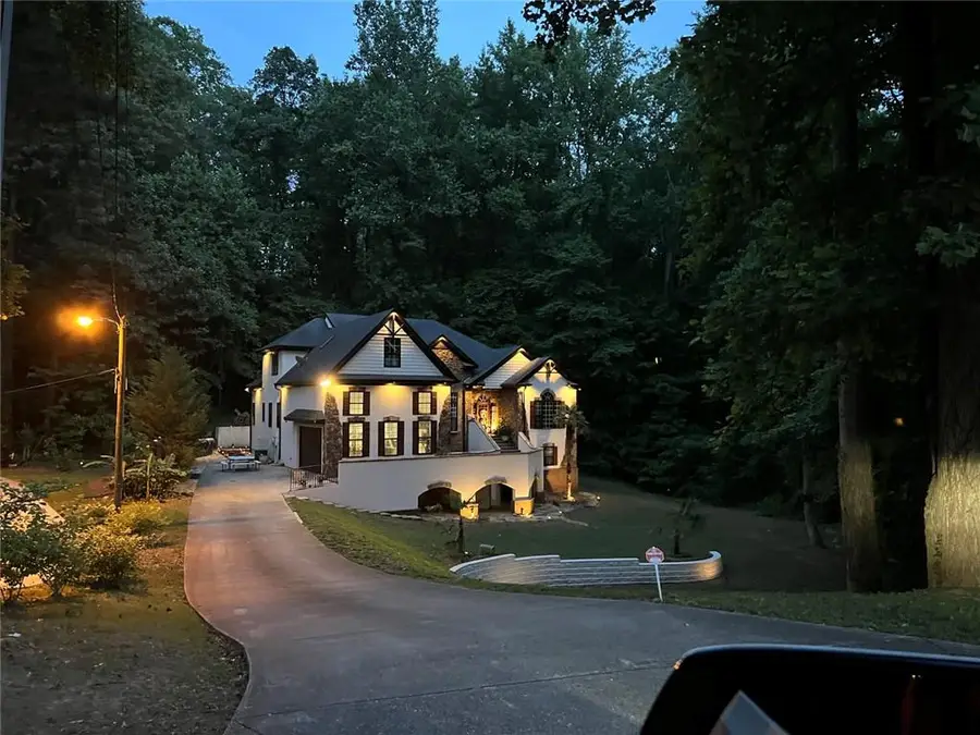 2864 Sandpiper Circle Sw, Atlanta, GA 30311 - #2