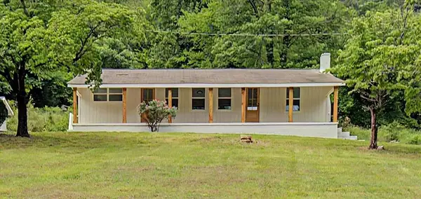 2115 Kings Road, Dalton, GA 30720