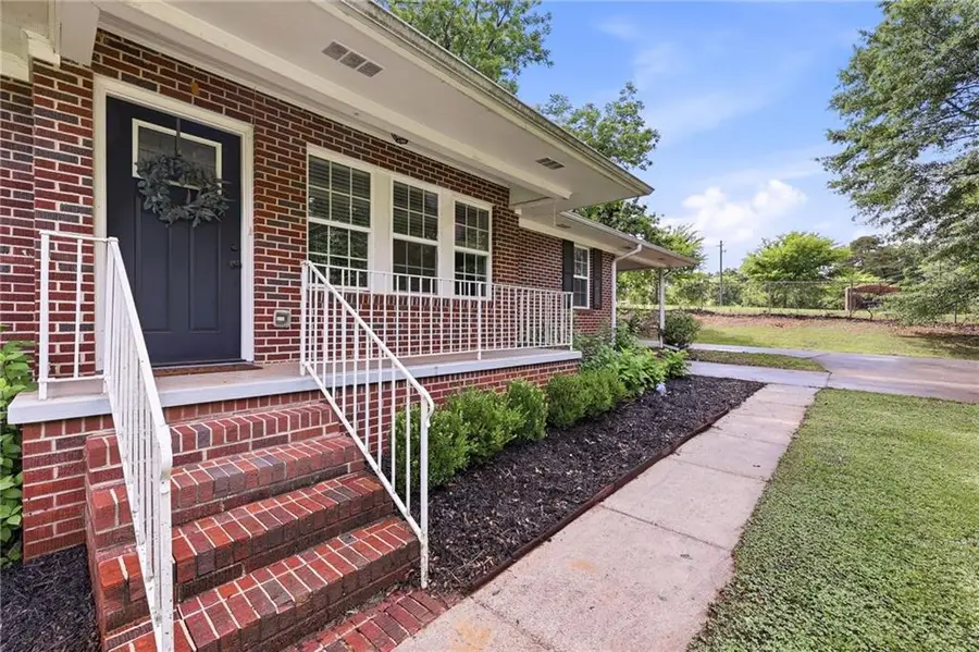 1237 S Enota Drive Ne, Gainesville, GA 30501 - #2
