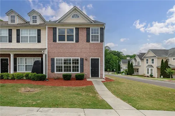 4203 Legacy Square, Atlanta, GA 30349