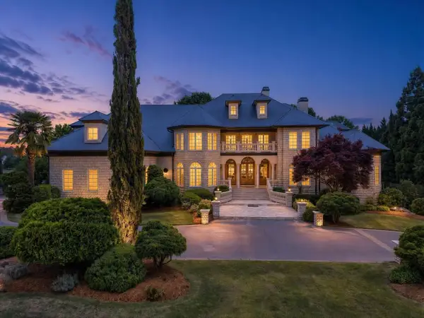 140 Carnoustie Way, Fayetteville, GA 30215