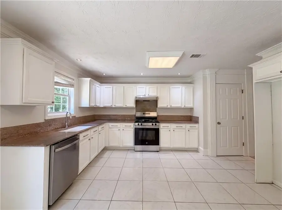 3324 Baymount Way, Lawrenceville, GA 30043 - #2