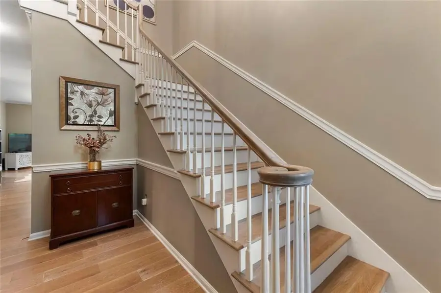 5201 Glenridge Drive Ne, Sandy Springs, GA 30342 - #2