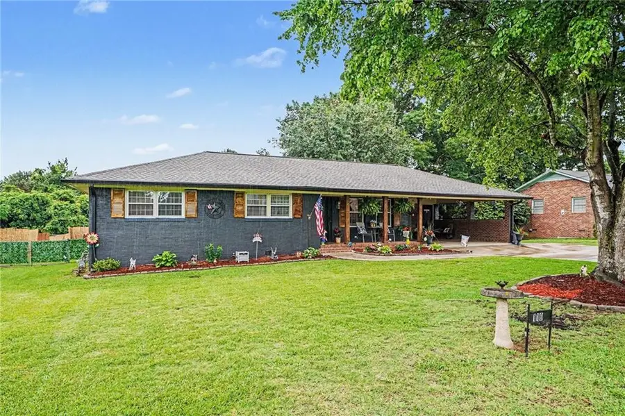 110 Woodmont Drive, Griffin, GA 30224 - #3