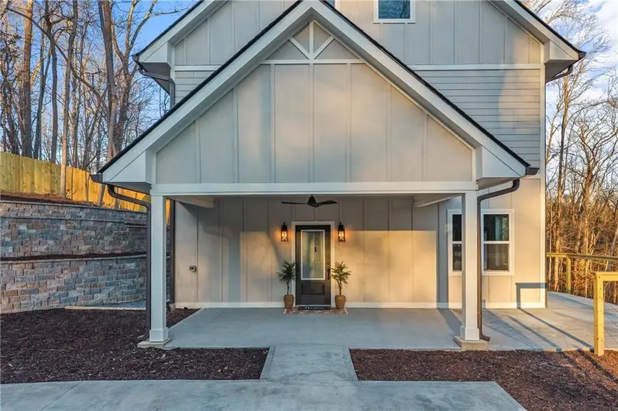 3114 NE Old Cornelia Highway, Gainesville, GA 30507 - #2
