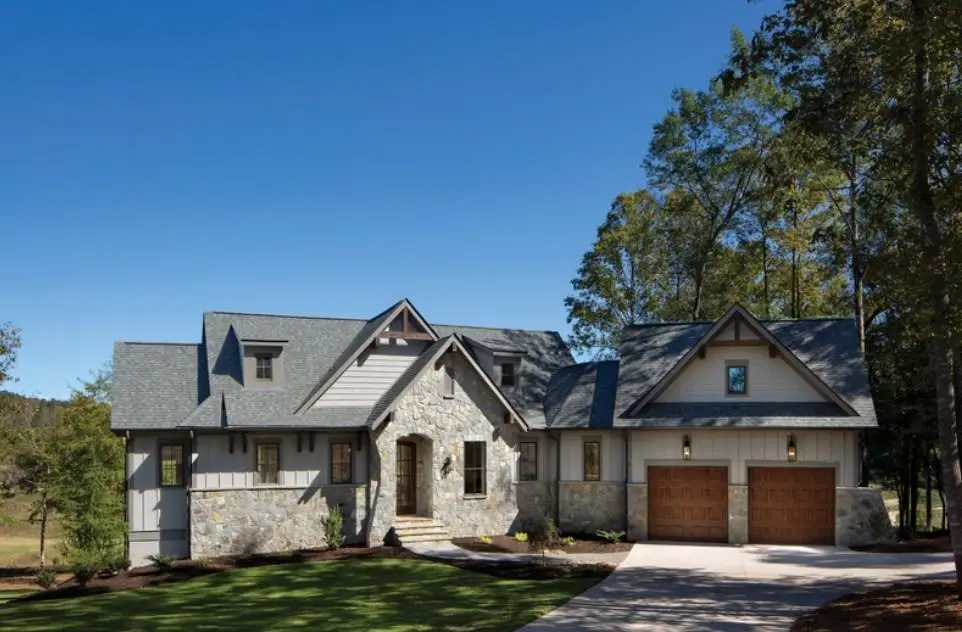208A Lake Pointe Drive, Gainesville, GA 30506 - #1