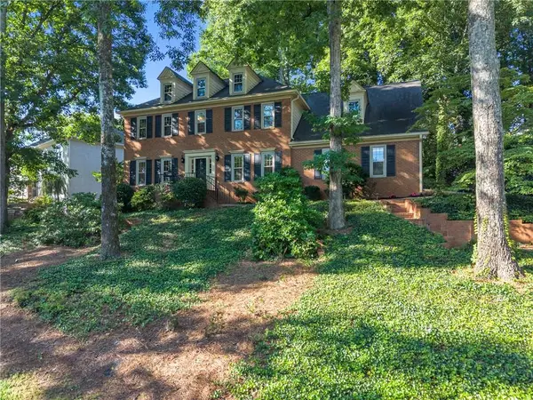 230 Clipper Bay Drive, Alpharetta, GA 30005