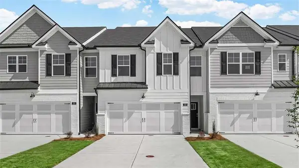 202 Sound Circle, Stockbridge, GA 30281