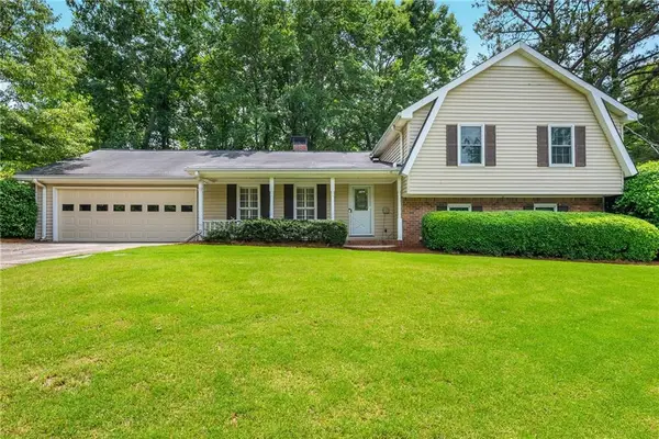 335 Thornwood Drive, Atlanta, GA 30328