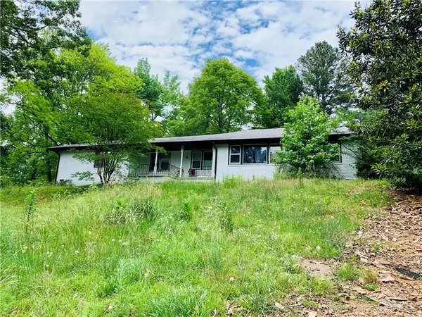 1402 Shadowbrook Drive, Marietta, GA 30062
