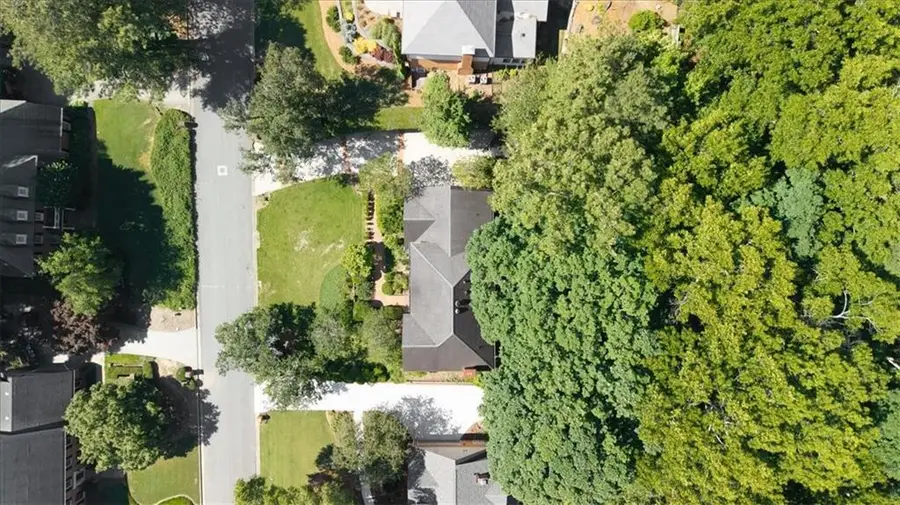 1143 Byrnwyck Road Ne, Brookhaven, GA 30319 - #2