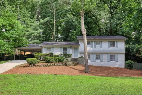 90 Bonnie Lane Ne, Sandy Springs, GA 30328