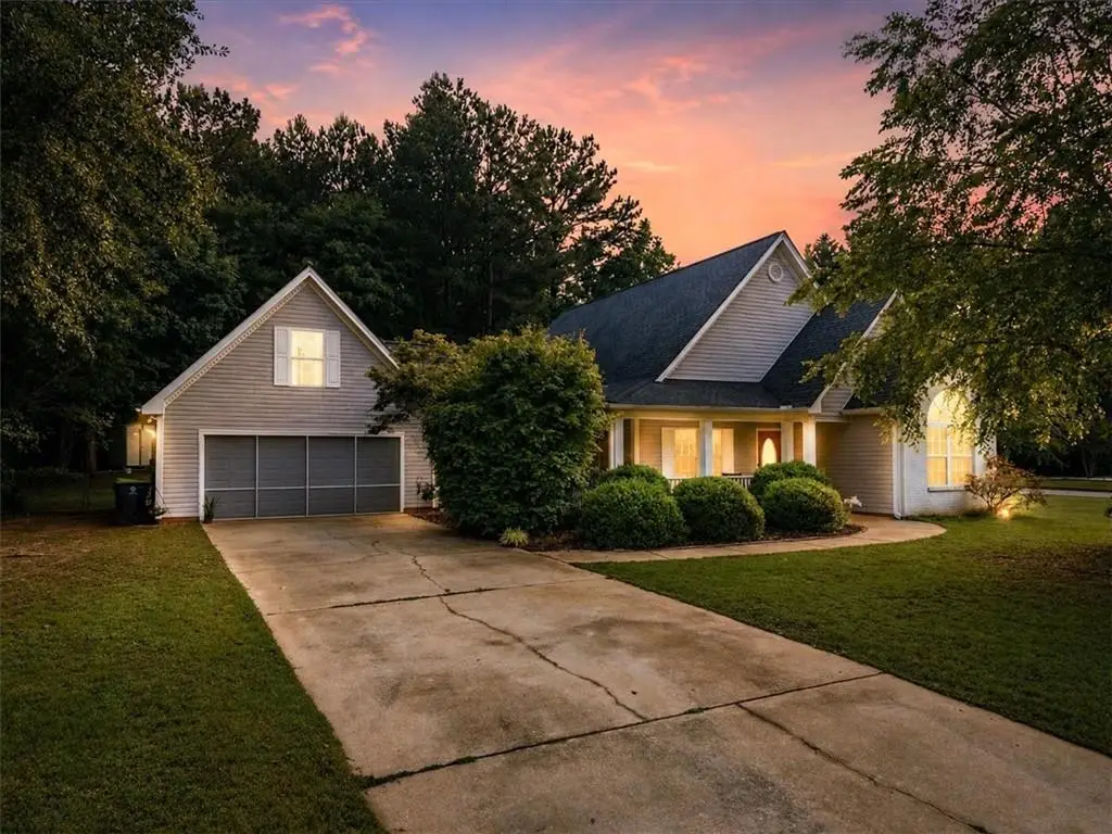 300 Cobb Court, Hampton, GA 30228 - #1