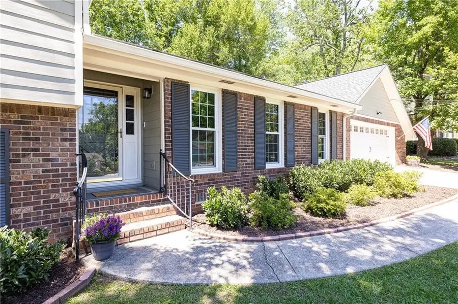 2505 Riverglenn Circle, Dunwoody, GA 30338 - #2