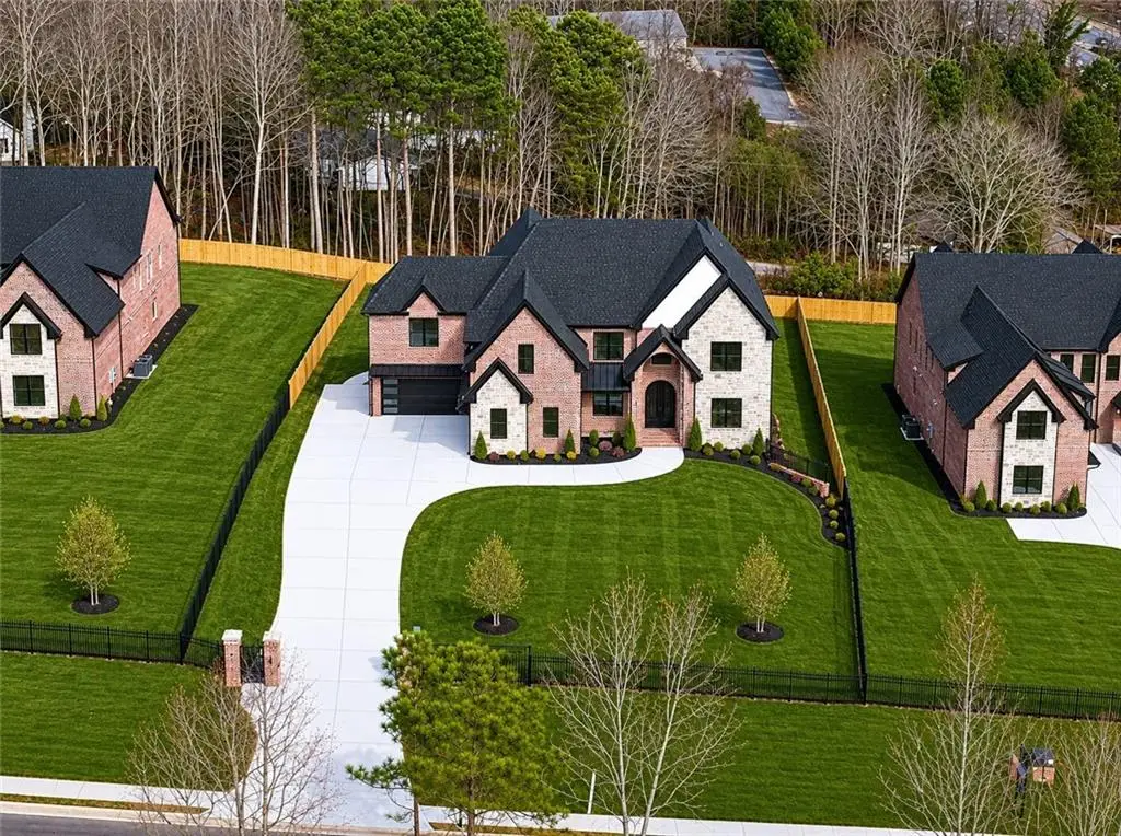 405 Thunder Road, Buford, GA 30518 - #1