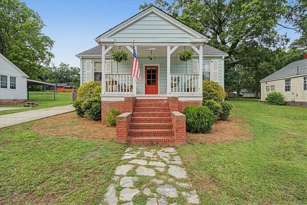3348 Bloomfield Avenue, Clarkdale, GA 30111 - #1