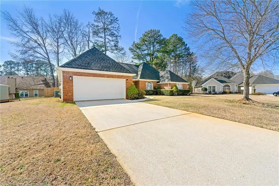 4184 Wyndham Park Circle, Decatur, GA 30034 - #3