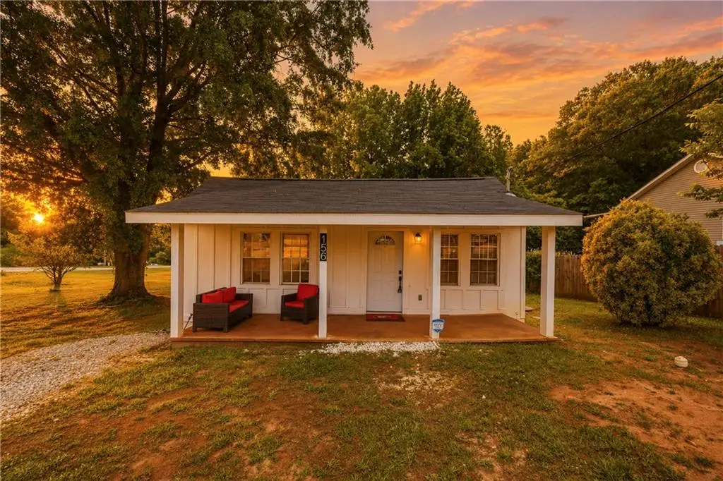 156 Pine Avenue, Commerce, GA 30529 - #1