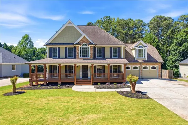 125 W Chestnut Way, Dallas, GA 30132
