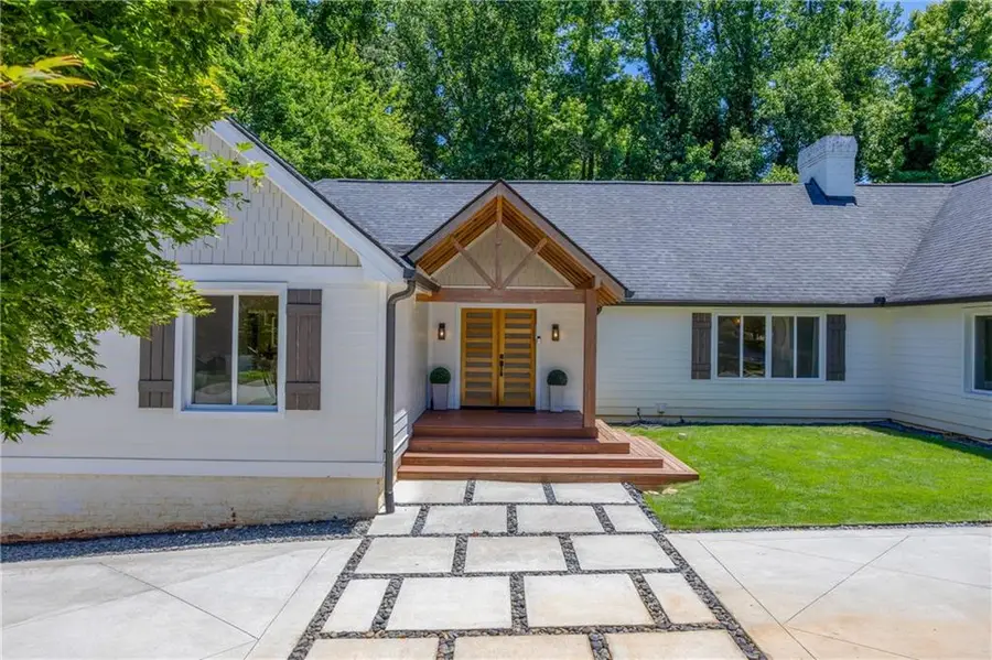 155 Marsh Glen Point, Sandy Springs, GA 30328 - #2