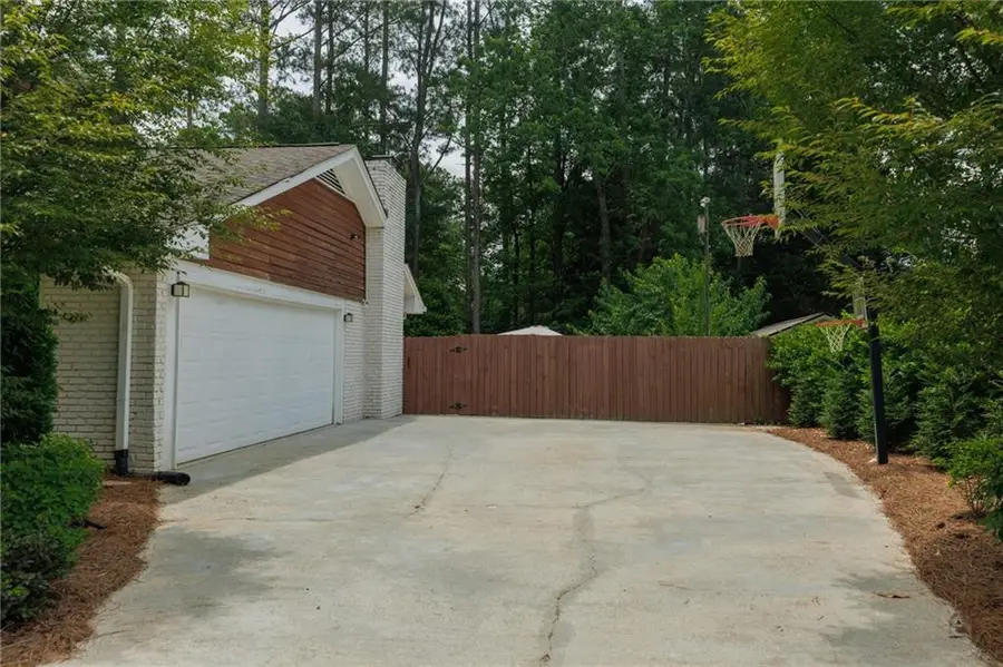 2933 Danbyshire Court Ne, Atlanta, GA 30345 - #2