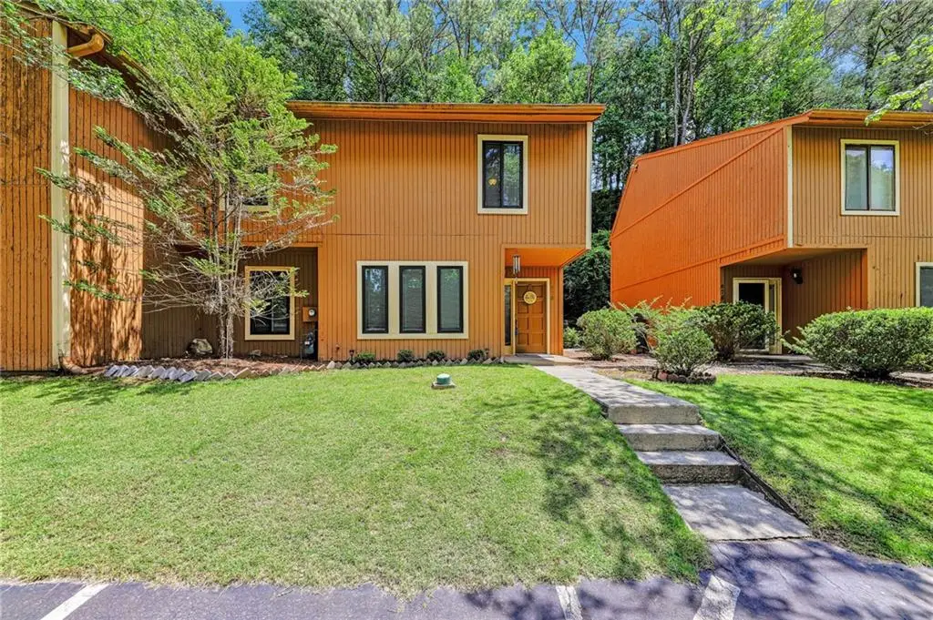 878 Lake Hollow Boulevard Sw, Marietta, GA 30064 - #1