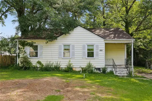 1921 Clearwater Drive Se, Marietta, GA 30067