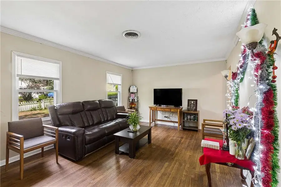 1921 Clearwater Drive Se, Marietta, GA 30067 - #2