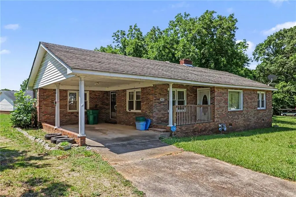 422 Bartson Street, Lavonia, GA 30553 - #1