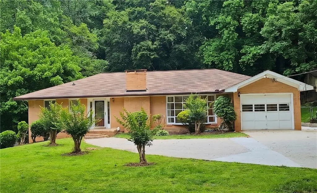257 Chalmers Drive Nw, Atlanta, GA 30318 - #1