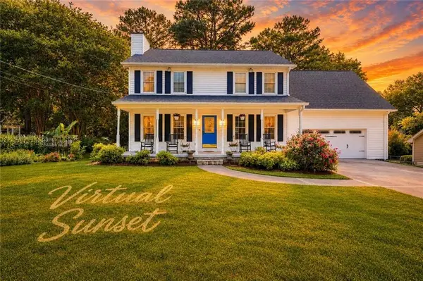 1961 Shoreline Trace, Grayson, GA 30017