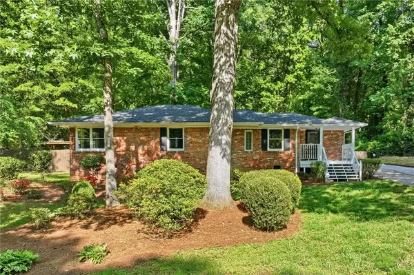 2109 Shady Lane, Tucker, GA 30084