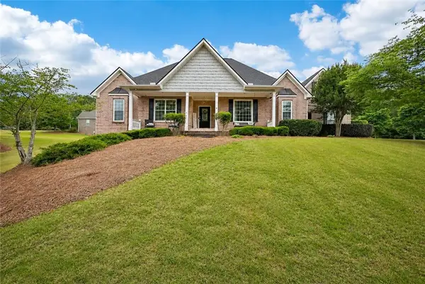807 Kennedy Court, Loganville, GA 30052