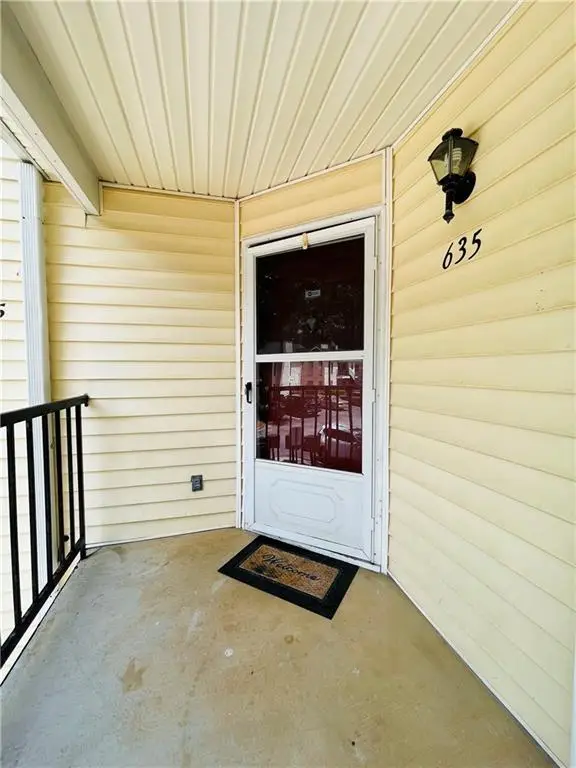 635 Windchase Lane, Stone Mountain, GA 30083 - #2