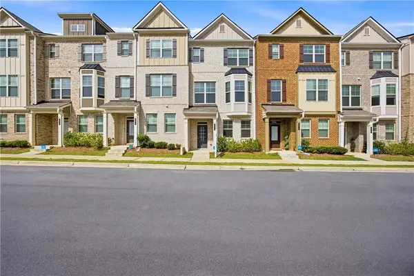 594 Amarante Circle, Lawrenceville, GA 30046