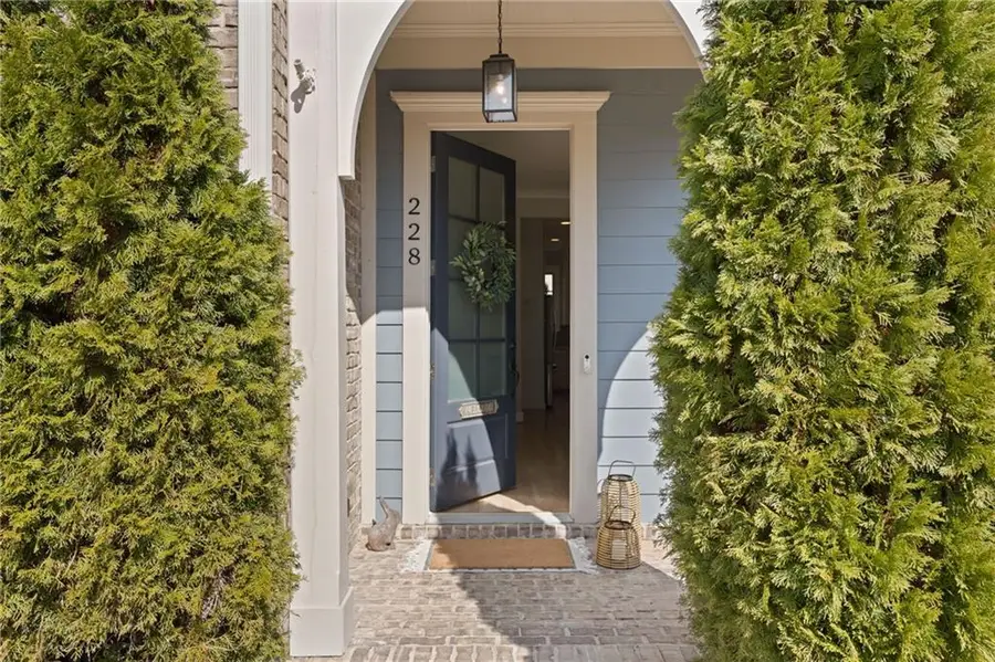 228 Dawson Dr, Woodstock, GA 30188 - #3