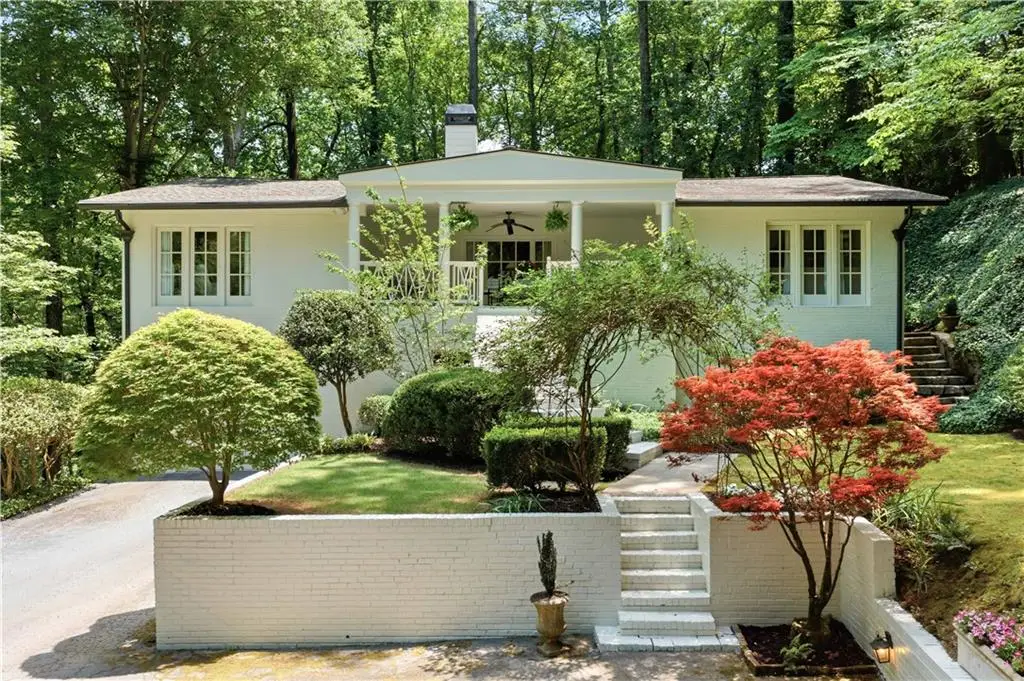 1220 E Beechwood Drive Nw, Atlanta, GA 30327 - #1