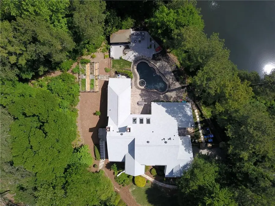 10 Quarry Lake Court, Atlanta, GA 30342 - #3