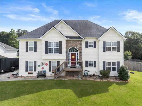 233 Cambridge Drive, Loganville, GA 30052