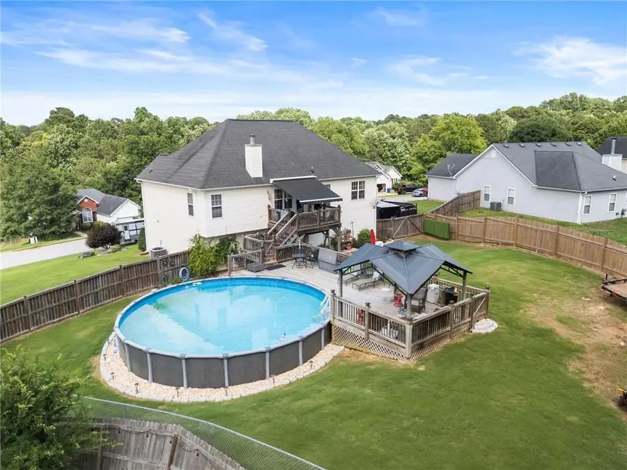 233 Cambridge Drive, Loganville, GA 30052 - #2