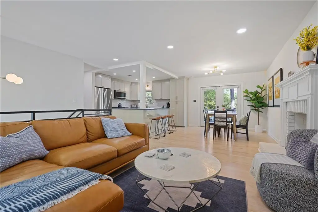 677 Hillandale Circle Sw, Marietta, GA 30064 - #1