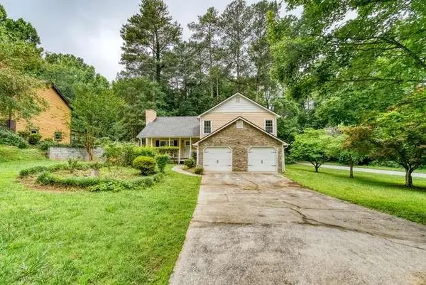 4937 Muirwood Drive, Powder Springs, GA 30127