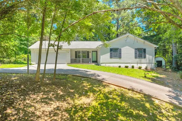3992 Wrexham Drive, Snellville, GA 30039