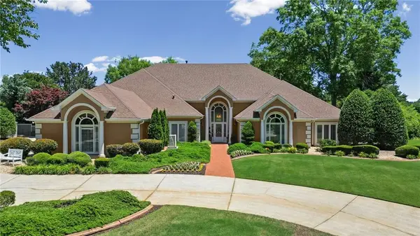 6090 Paddock Lane, Cumming, GA 30040