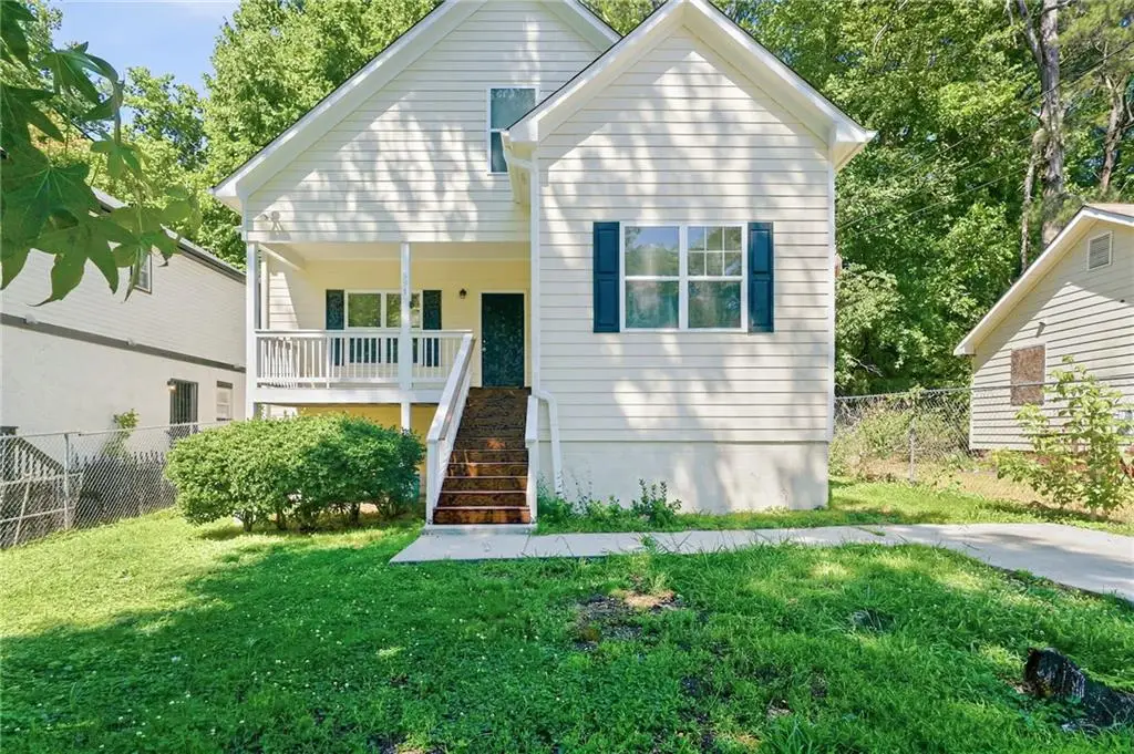 379 Yonkers Avenue Nw, Atlanta, GA 30314 - #1