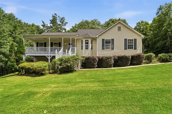 611 Rocky Hollow Road, Cave Spring, GA 30124