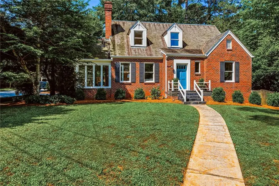 1764 Meadowdale Avenue Ne, Atlanta, GA 30306 - #2