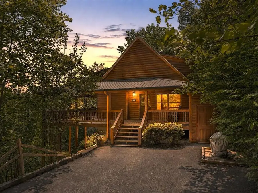 161 Huntington Way, Blue Ridge, GA 30513 - #2